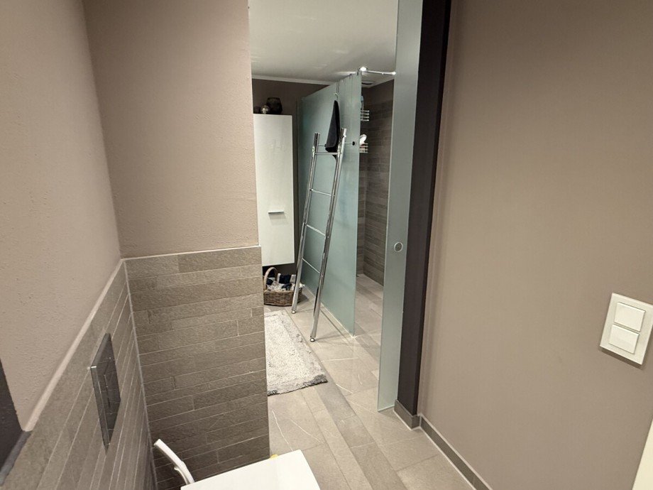 07 WC und Bad Etagenwohnung Celle
