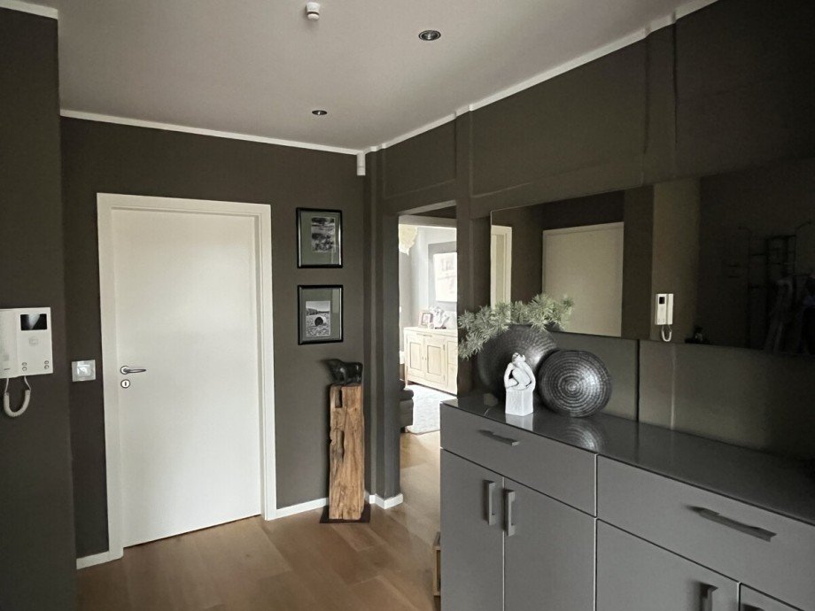 02 Eingangsbereich Etagenwohnung Celle